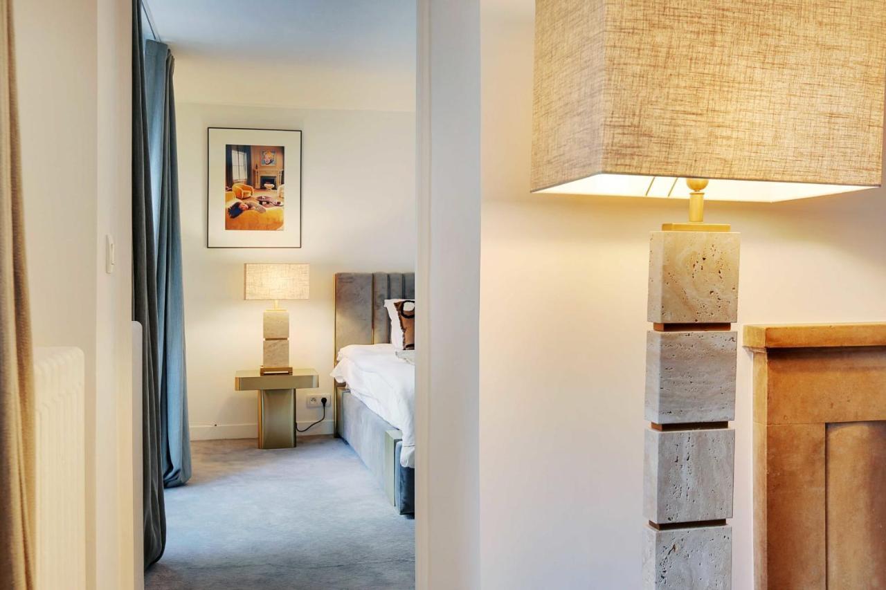 Elegant Apartment - 2Bd-6P - Avenue Montaigne Paris Luaran gambar