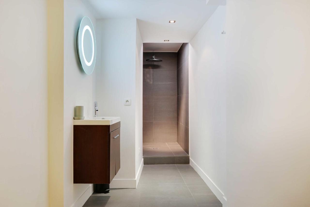 Elegant Apartment - 2Bd-6P - Avenue Montaigne Paris Luaran gambar